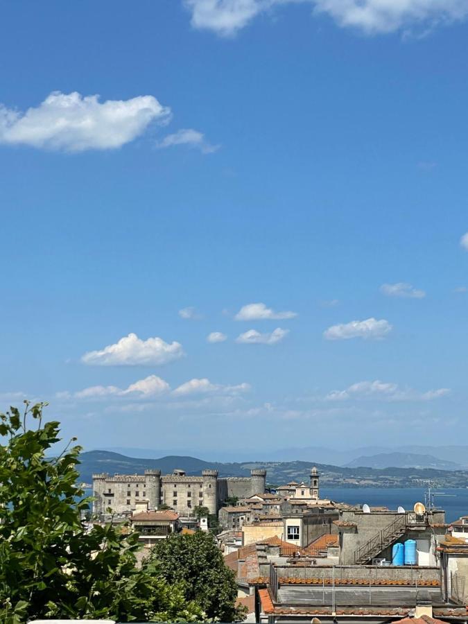 A Due Passi Dal Castello - Appartamento Con Vista Bracciano  Buitenkant foto